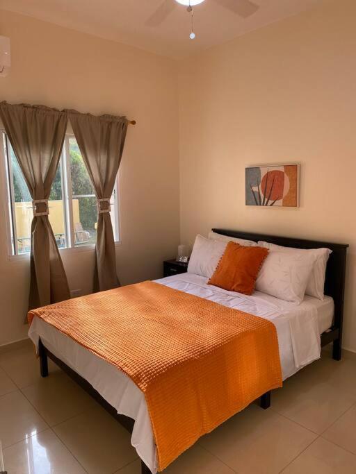 Lovely 2 Bedroom Apartment In Quiet Neighborhood! Philipsburg  Luaran gambar
